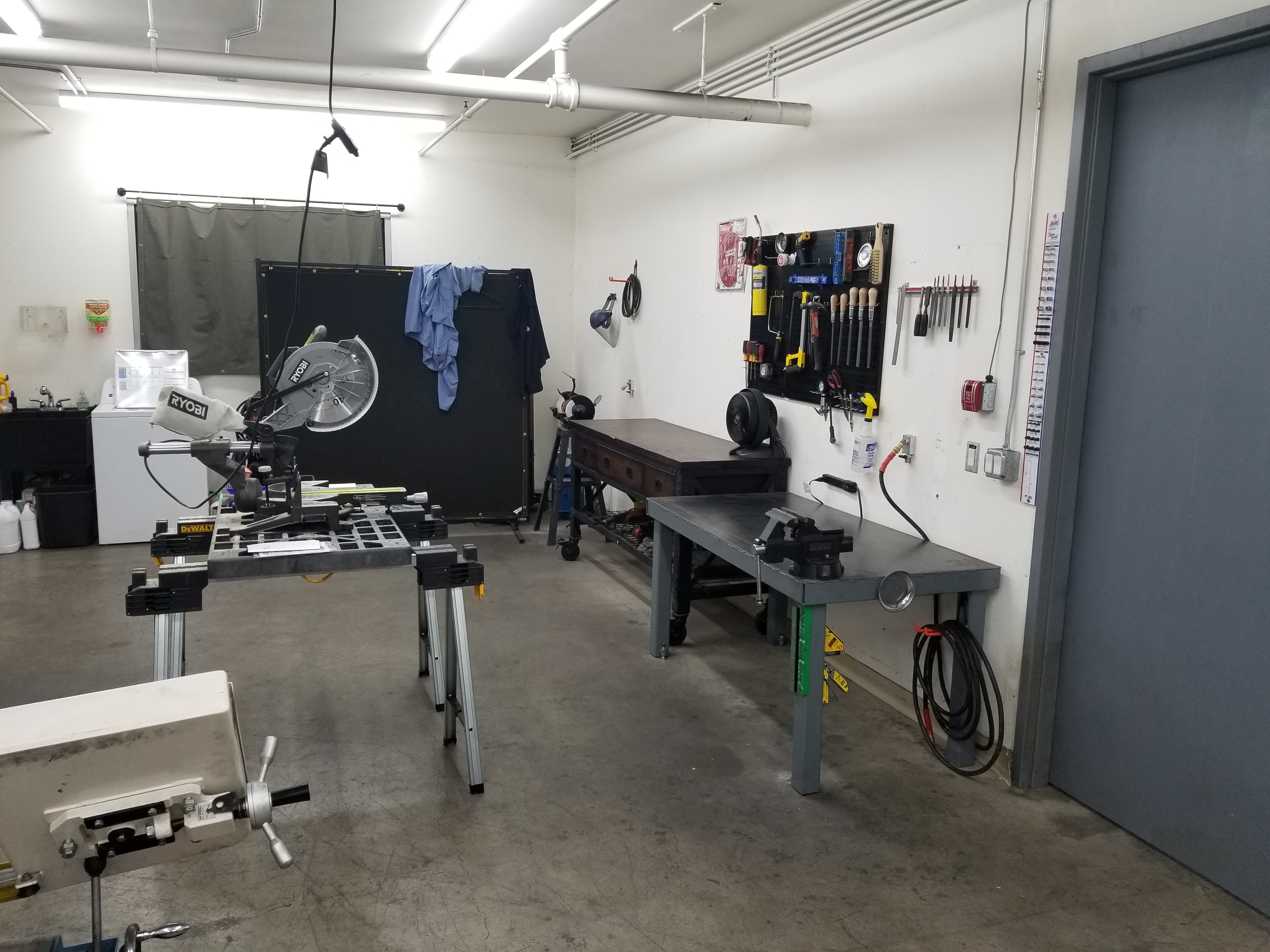 View of Worknbench